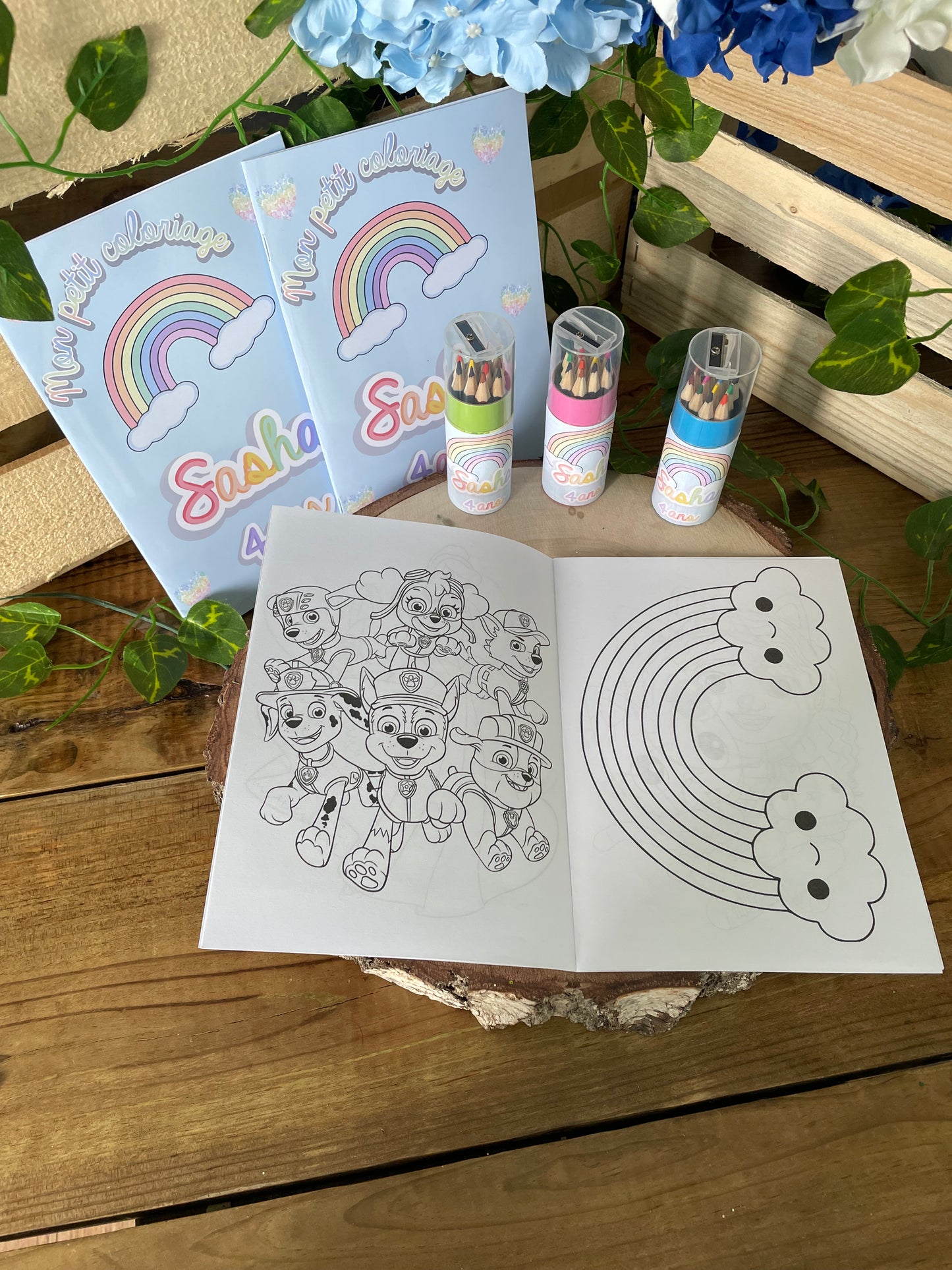 Cahier de coloriage + crayon personnalisé